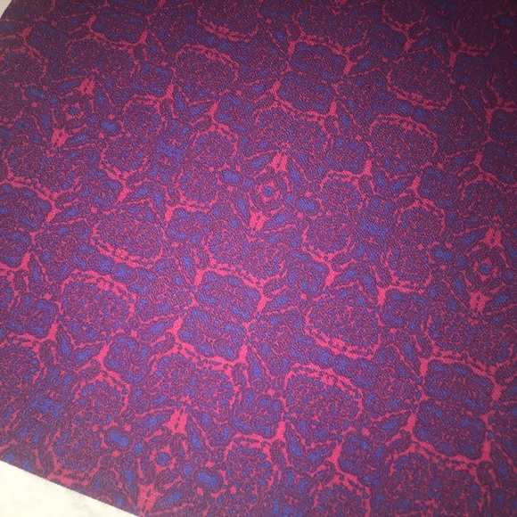 LuLaRoe Cassie Pencil Skirt Red & Blue Size XL - Picture 3 of 4